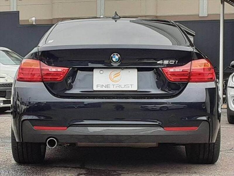 4 SERIES