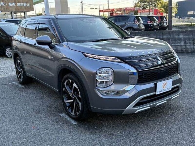 OUTLANDER PHEV