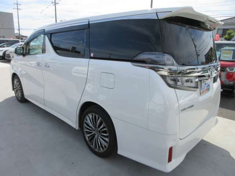 VELLFIRE