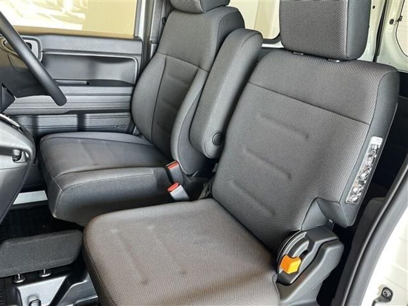 N-VAN