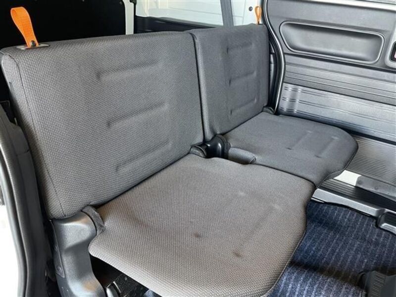 N-VAN