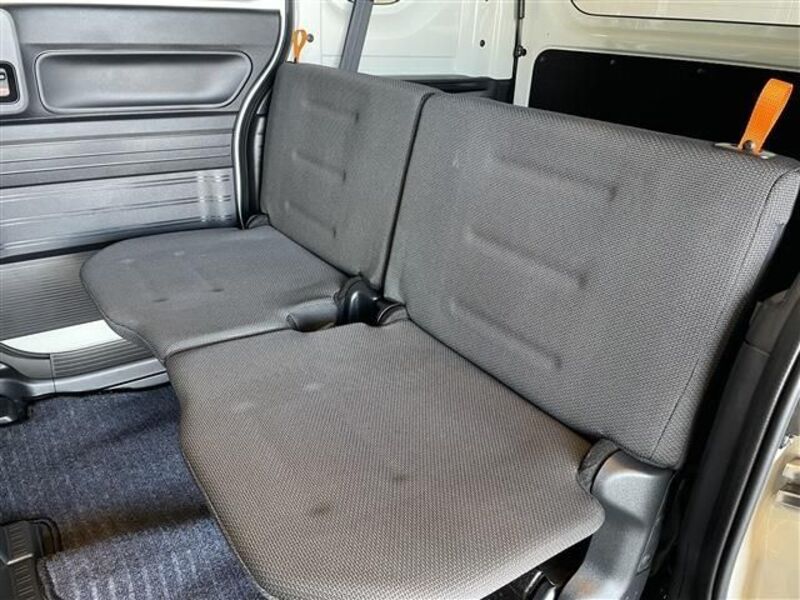 N-VAN