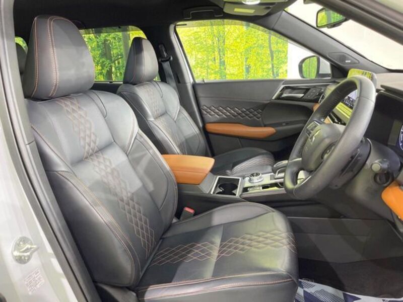OUTLANDER PHEV
