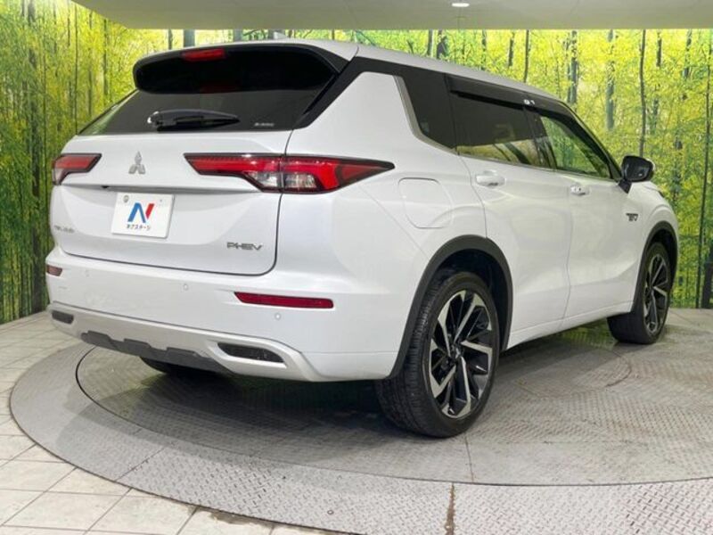OUTLANDER PHEV