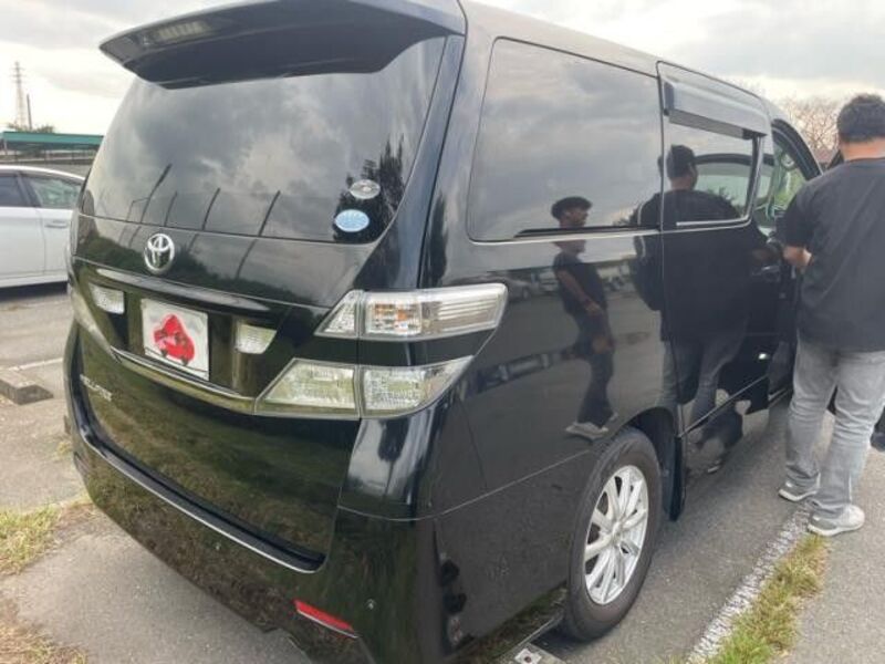 VELLFIRE