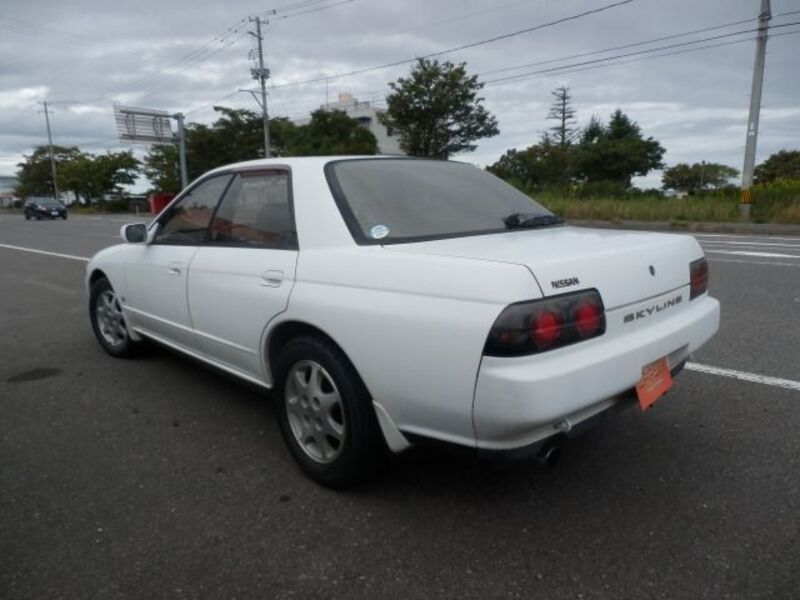 SKYLINE