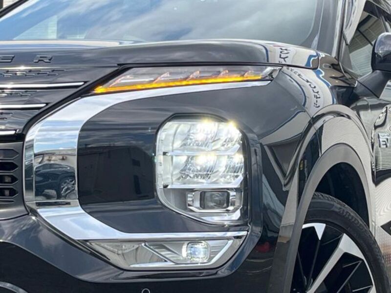 OUTLANDER PHEV