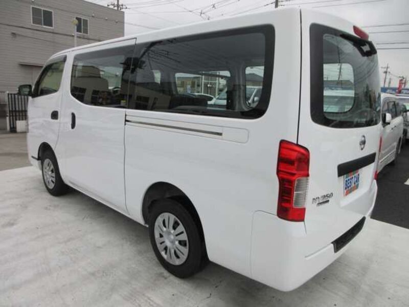NV350 CARAVAN