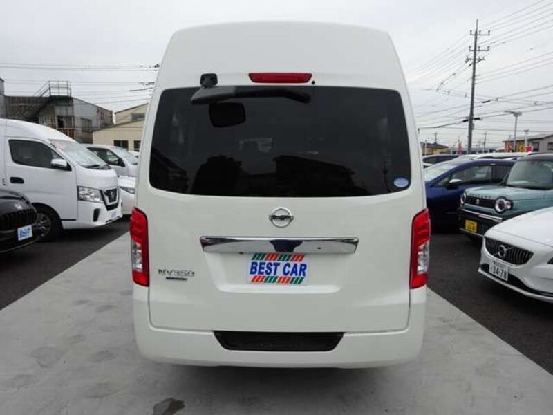 NV350 CARAVAN WAGON