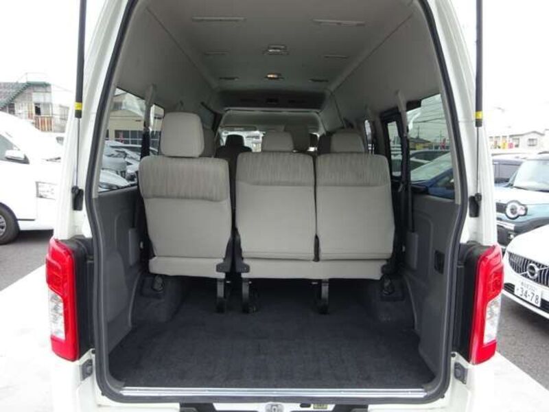 NV350 CARAVAN WAGON
