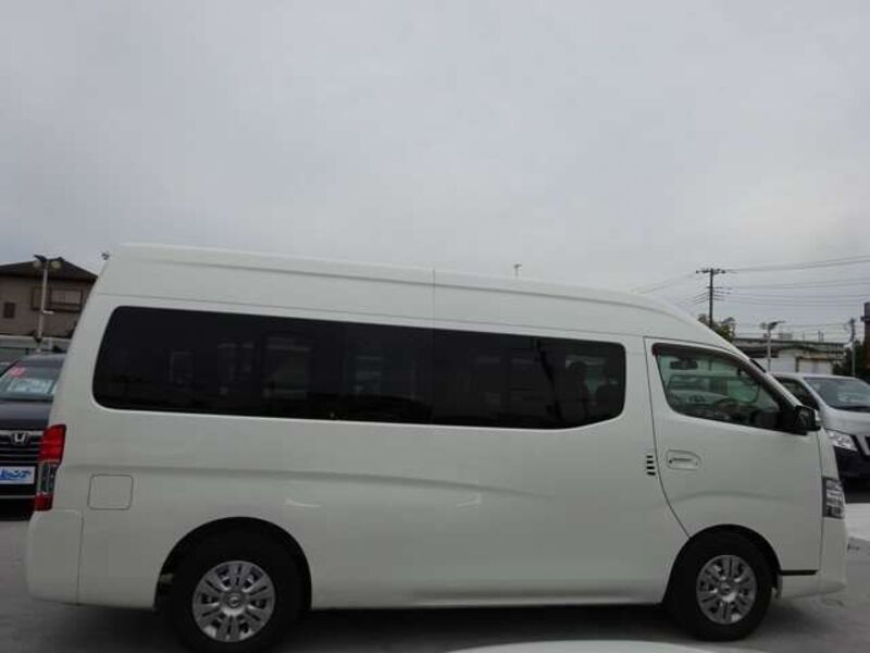 NV350 CARAVAN WAGON