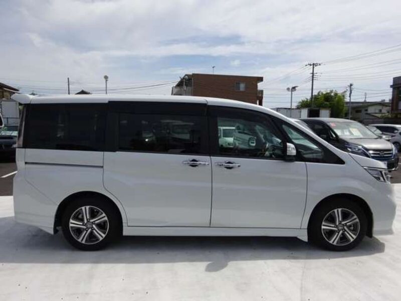 STEPWAGON SPADA