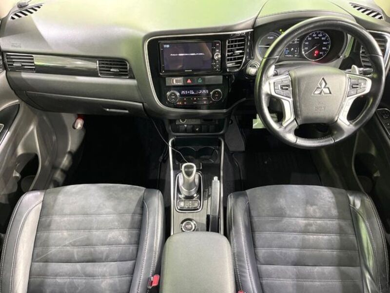 OUTLANDER PHEV