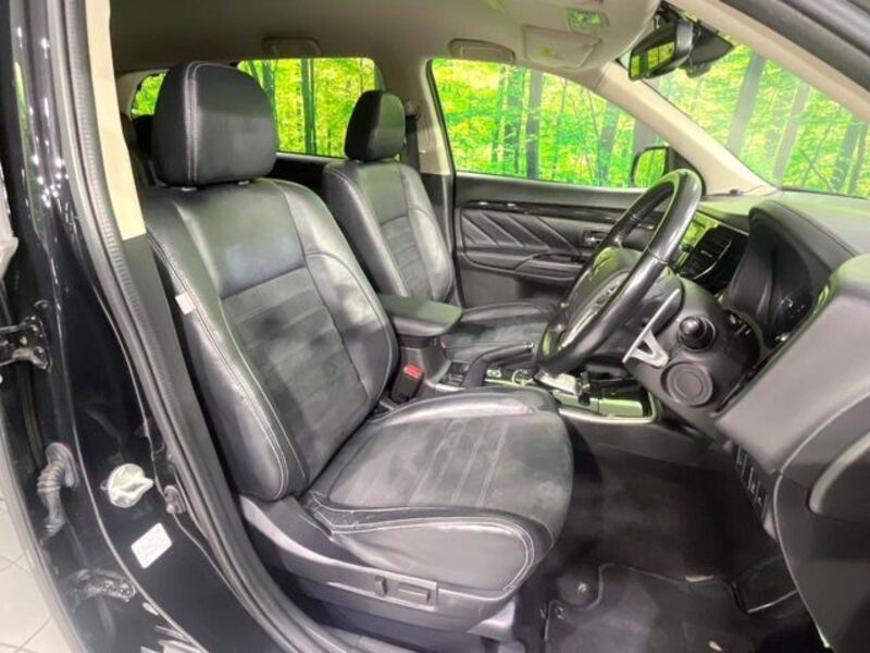 OUTLANDER PHEV