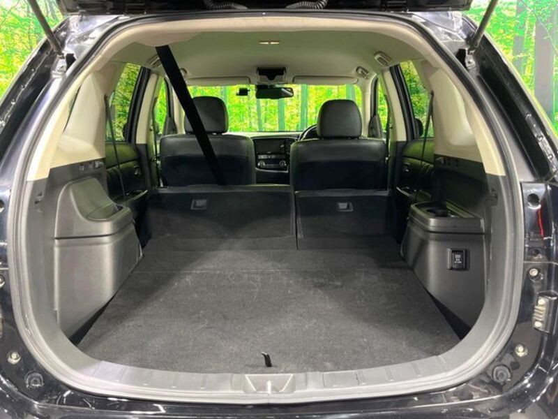 OUTLANDER PHEV