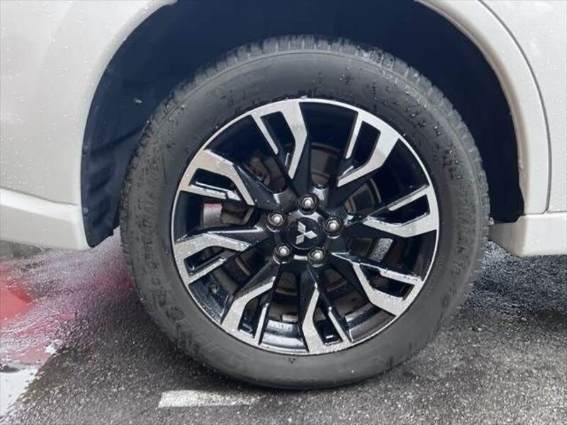 OUTLANDER PHEV