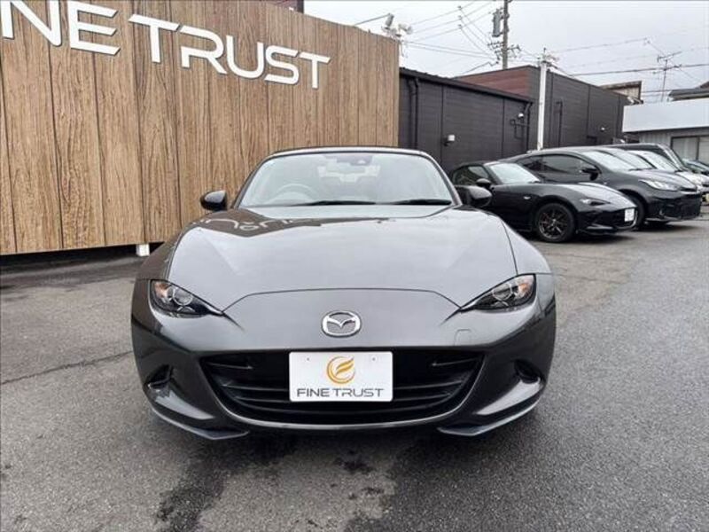 ROADSTER
