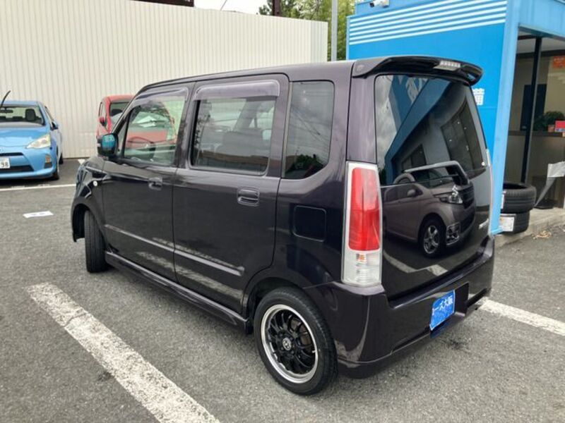 WAGON R