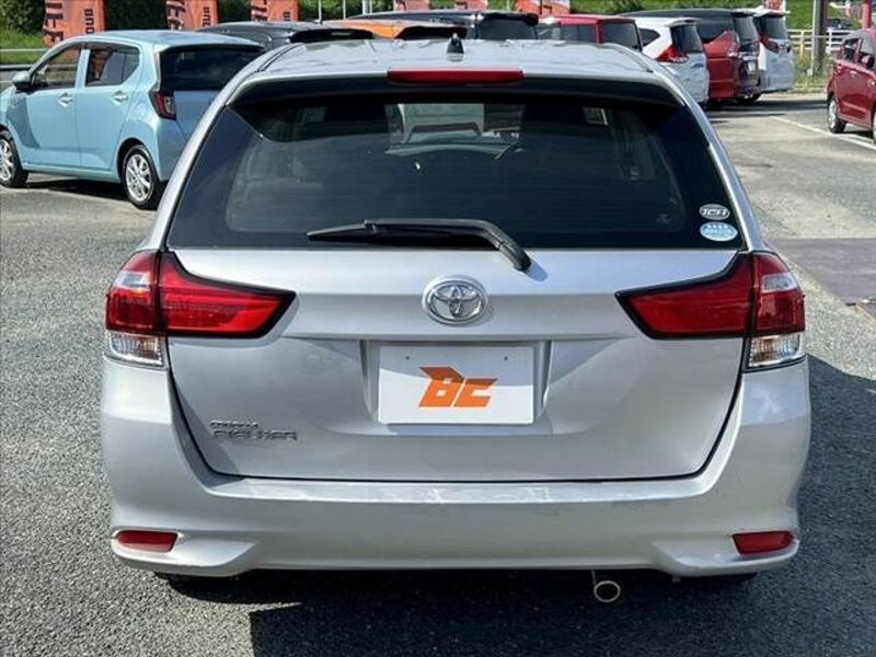 COROLLA FIELDER