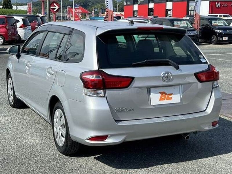 COROLLA FIELDER
