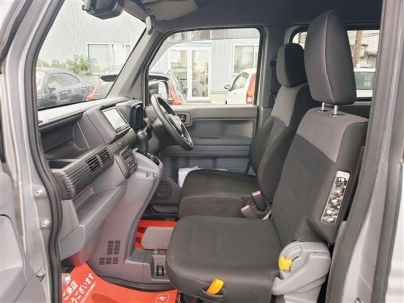 N-VAN