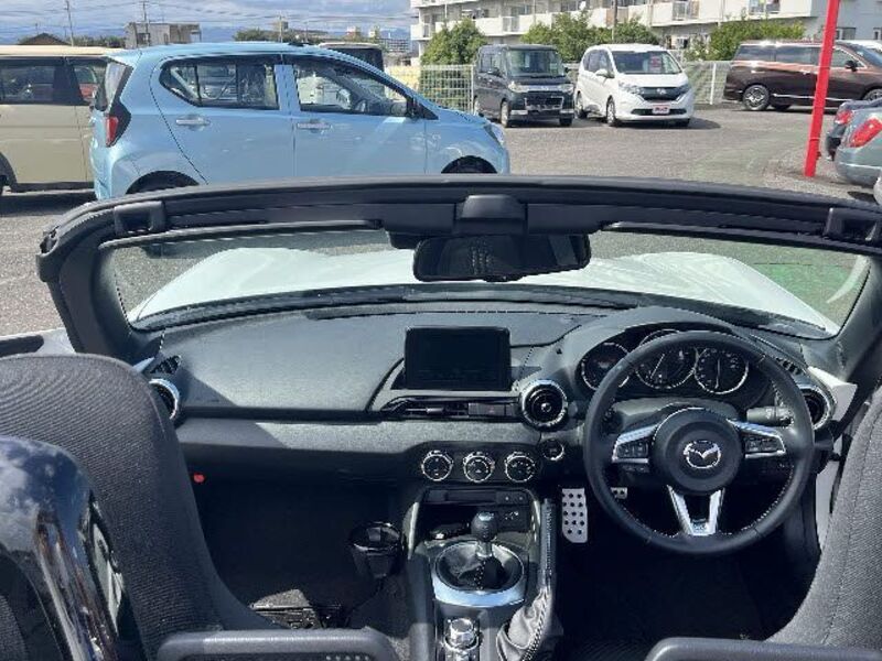 ROADSTER