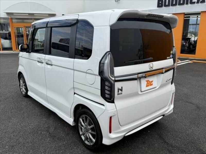 N BOX CUSTOM
