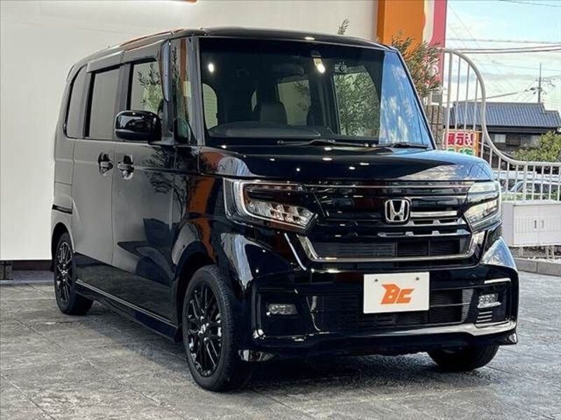 N BOX CUSTOM