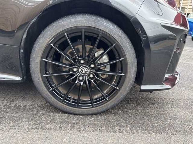 GR YARIS