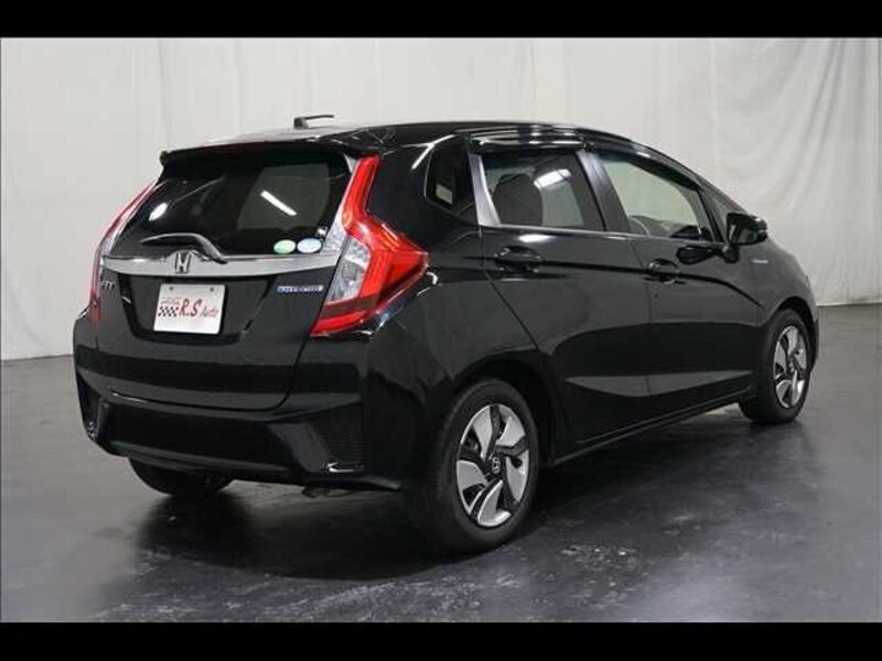 FIT HYBRID