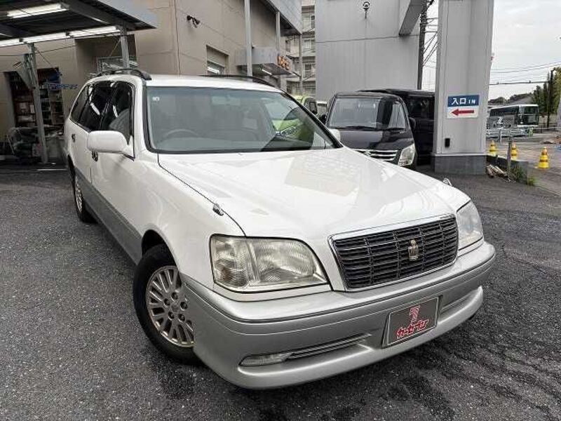 TOYOTA CROWN ESTATE