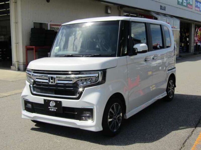 N BOX CUSTOM