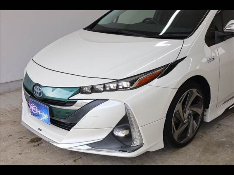 PRIUS PHV