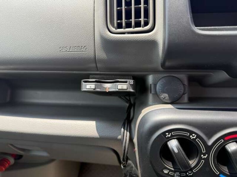 MINICAB VAN