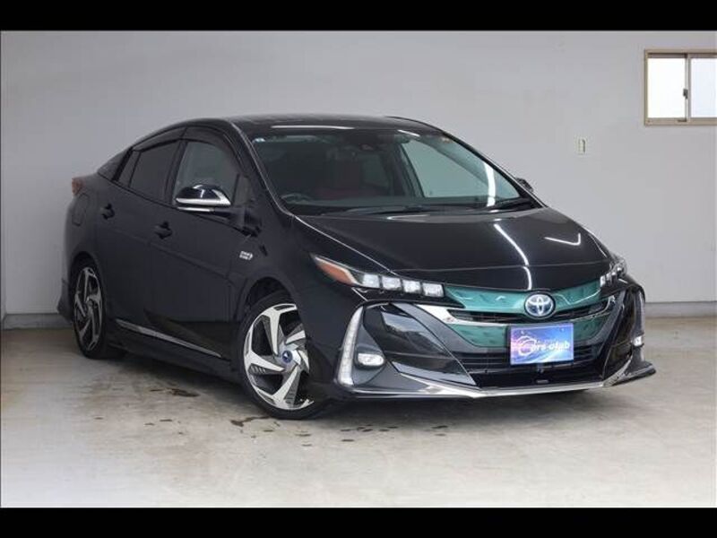 PRIUS PHV