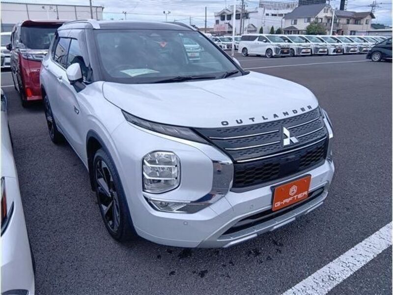 MITSUBISHI OUTLANDER PHEV