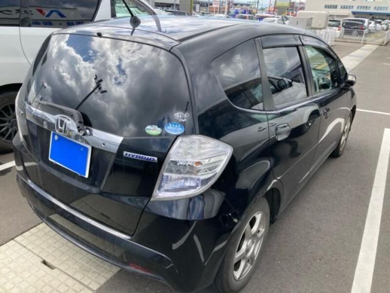 FIT HYBRID