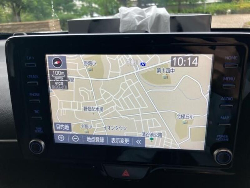 YARIS CROSS