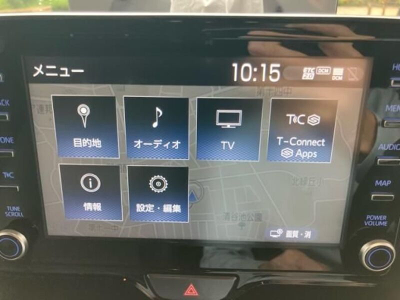 YARIS CROSS