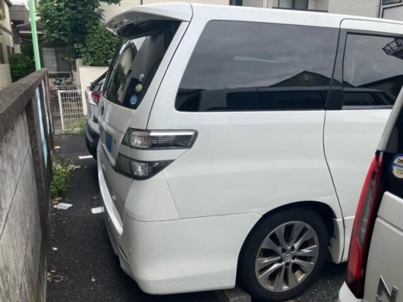 VELLFIRE