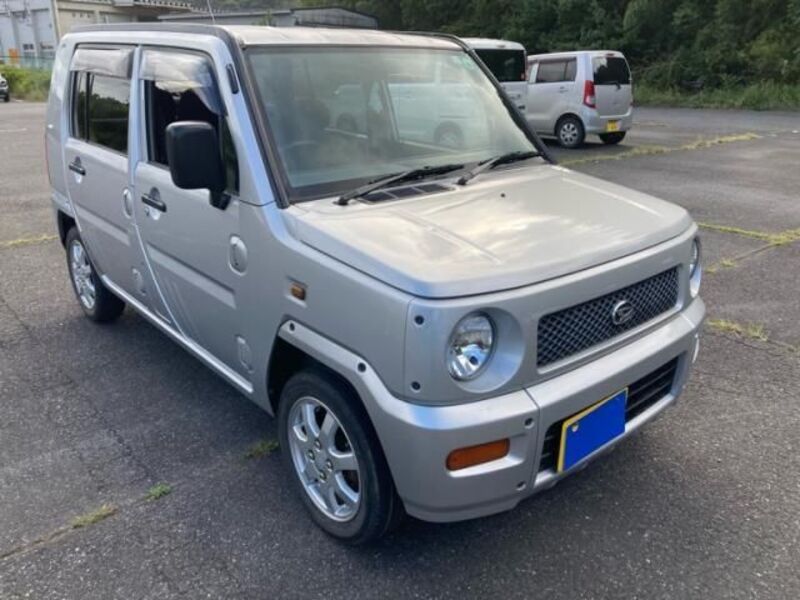 DAIHATSU NAKED