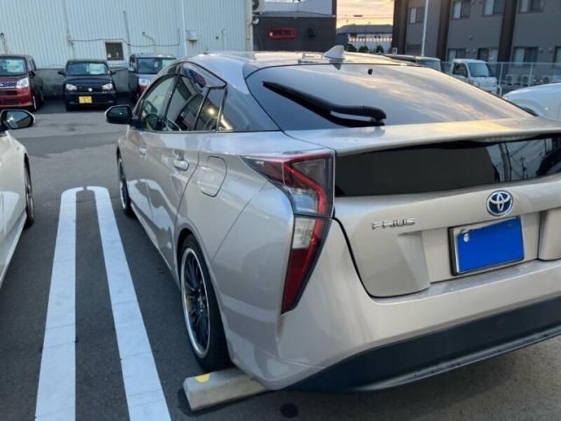 PRIUS