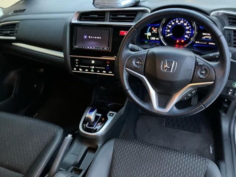 FIT HYBRID