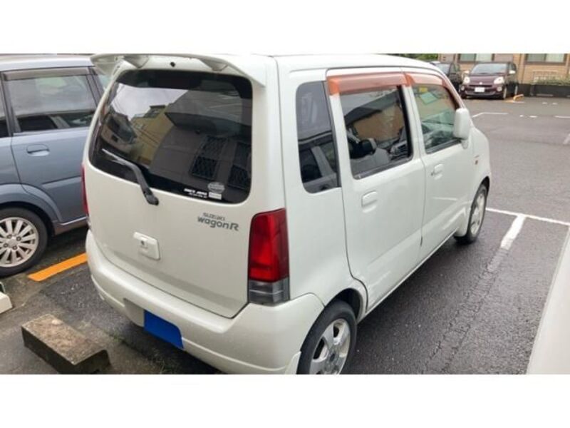 WAGON R