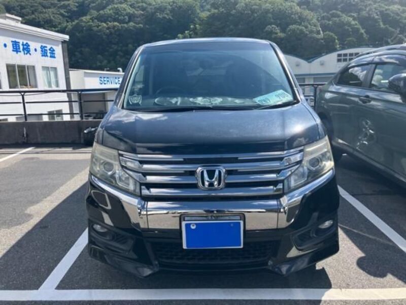 HONDA STEPWAGON SPADA