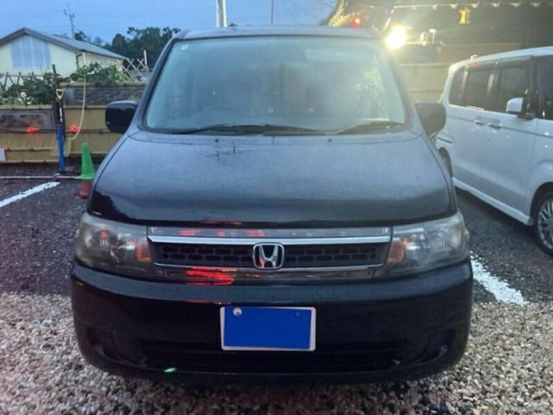 HONDA STEPWAGON SPADA