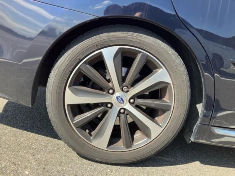 LEGACY B4