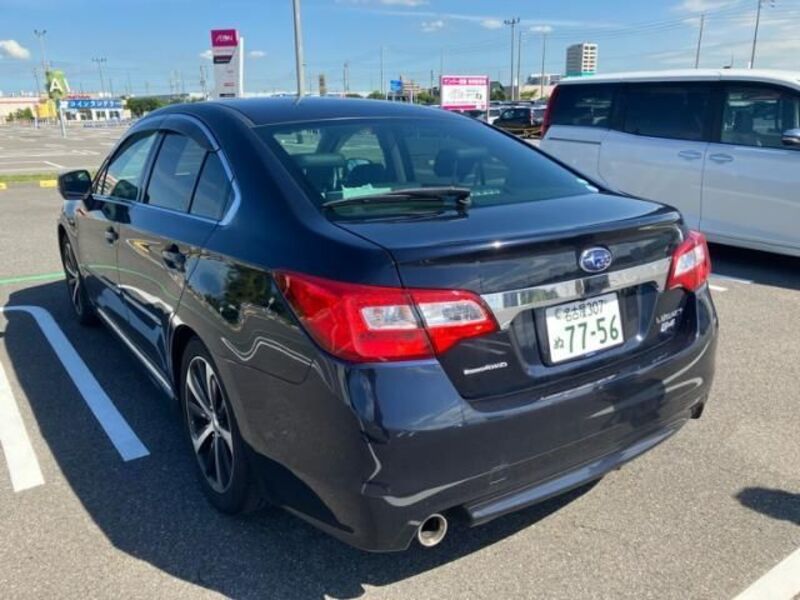 LEGACY B4