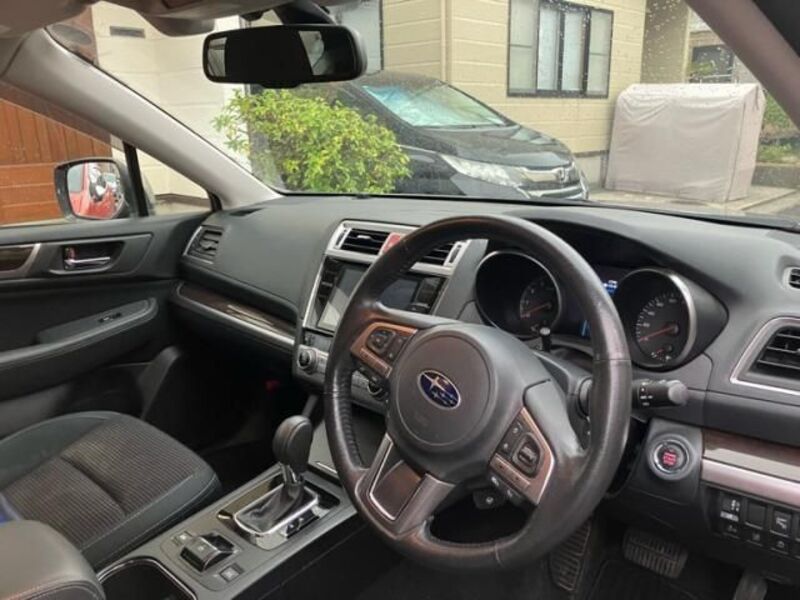 LEGACY OUTBACK