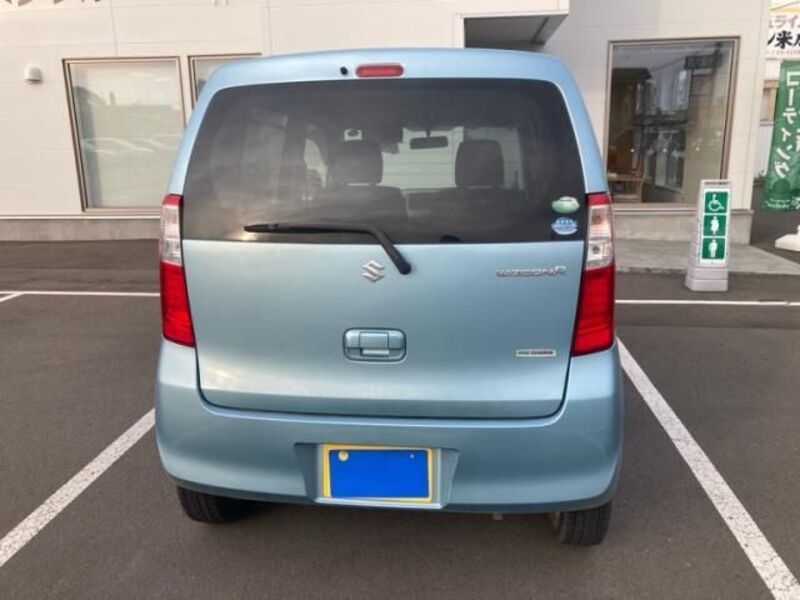 WAGON R
